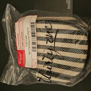 Thirty-One Twill Stripe Zipper Pouch | Small Accessory or Jewelry Case. NEW